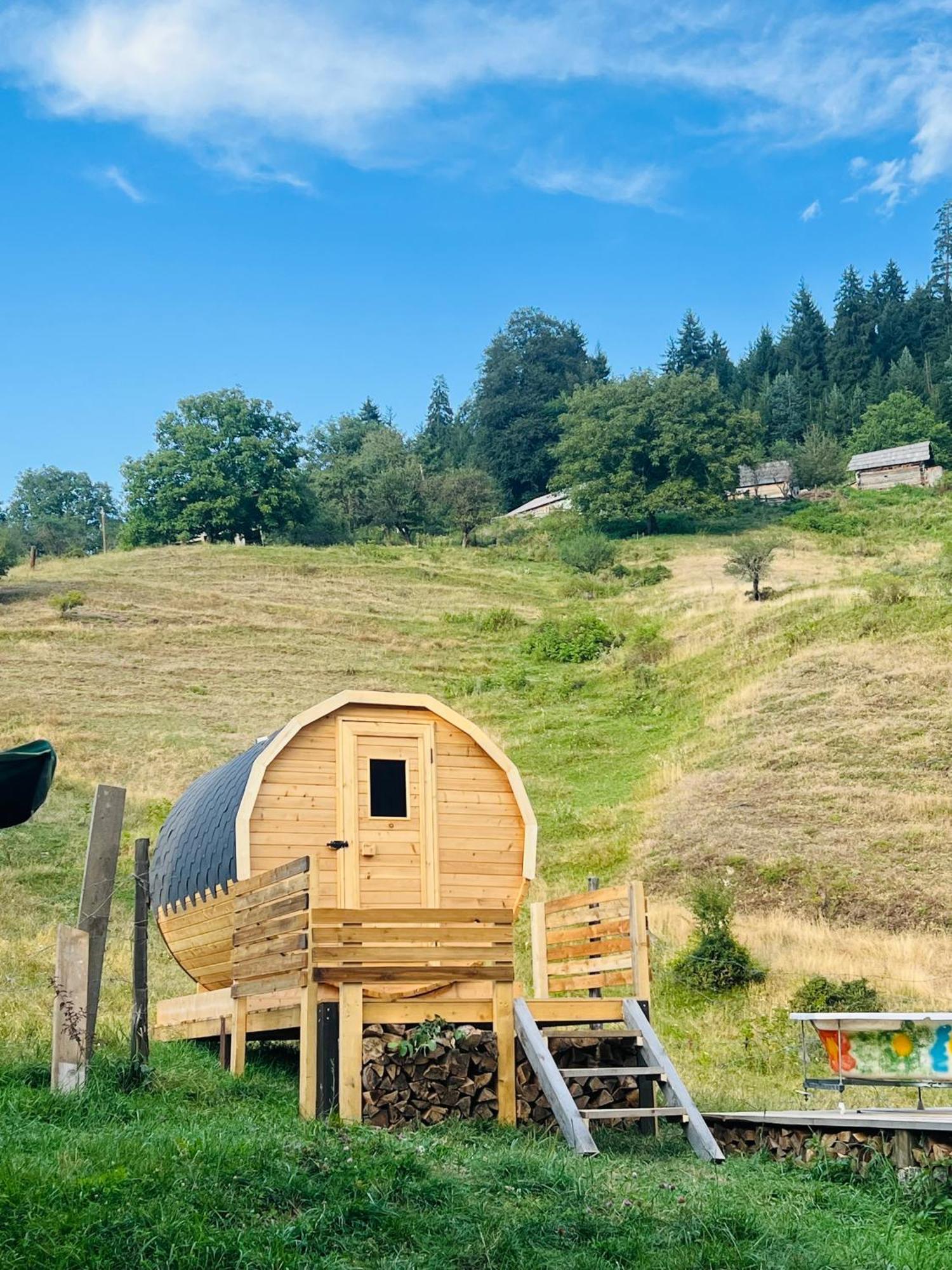 Mitarbi Silence - Cozy Holiday Cottages In Mountains Borjomi ภายนอก รูปภาพ